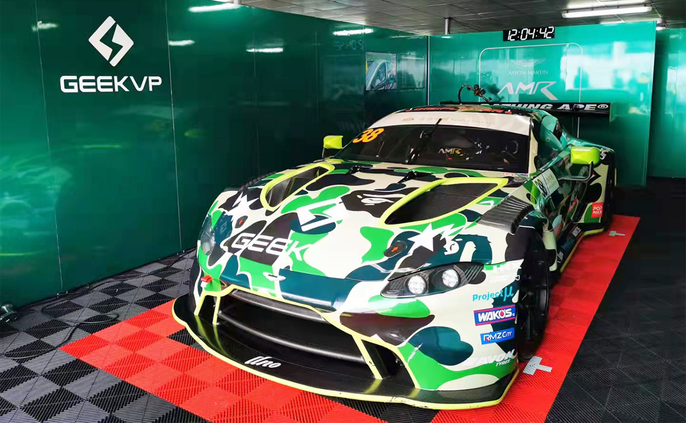 BAPE® x Aston Martin GT3 www.krzysztofbialy.com